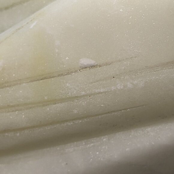 Beautiful Vintage Pair of White Marble Doves Birds Bookends Italy, numbered. - Picture 9 of 16